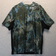 Huk Shirt Mens Medium Performance Fishing Beach Fish Scale Camo Short Sleeve