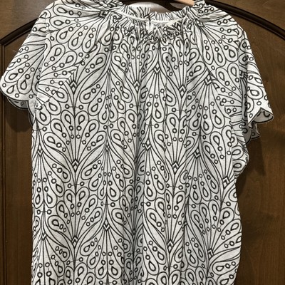 Loft Women s Blouse,  Gray And White floral design, Size XL. New with tags