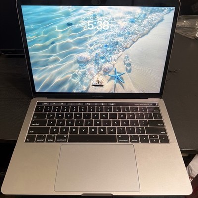 Apple MacBook Pro 13'' (1TB SSD, Intel Core i7 8th Gen., 2.80GHz, 16GB) Laptop