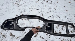 19’ challenger SRT Hellcat RedEye OEM Cluster Trim Carbon Fiber