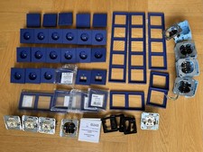 Jung 4320T LS990 Blue LC Socket Series Switch Frame Bleu Outremer Fonc&eacute;
