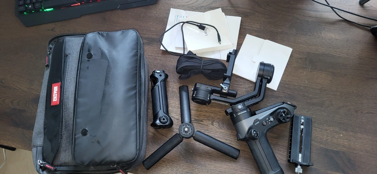 Hersmay - Stabilizzatore video per fotocamera Nikon Mirrorless Z6 Z7 con pattina fredda, fori di posizionamento per maniglie, fori per viti da 1/4 3/8
