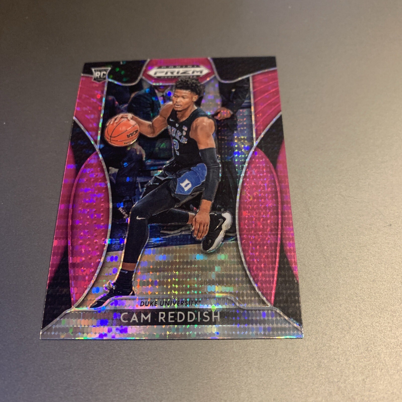 2019 Panini Prizm Draft Picks Cam Reddish RC Pink Pulsar #12 - Hawks / Lakers