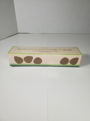Vintage AVON Pinecone Shape Candles with Holder Holiday Christmas Pine Scent NEW - 第 1/4 張圖片