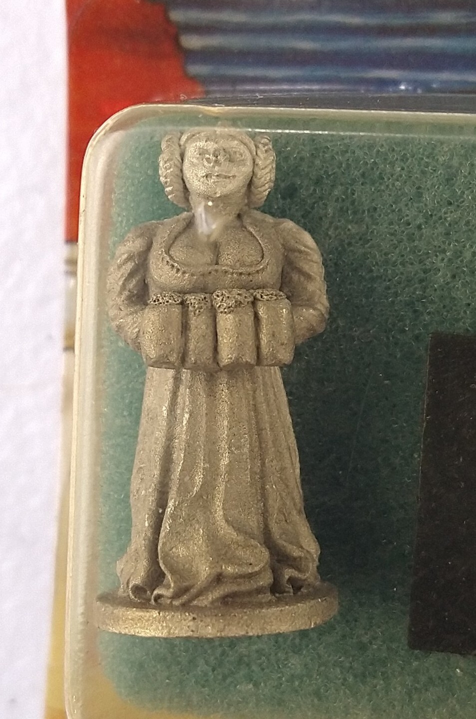 Picture 4 of 25