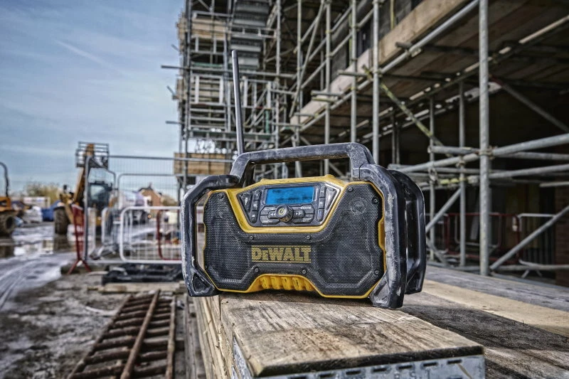 DEWALT Akku- und Netz-Radio DCR029 mit DAB+ Bluetooth FM Baustellenradio - Bild 3 von 4