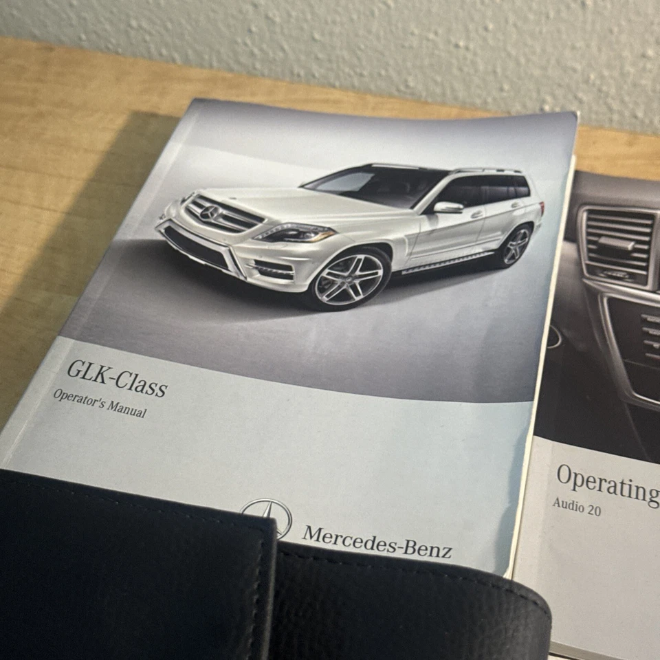 2014 MERCEDES BENZ GLK MANUAL DO PROPRIETÁRIO GLK350 GLK250 AZUL 4MATIC 3.5L 2.1L DIESEL  - Imagem 2 de 4