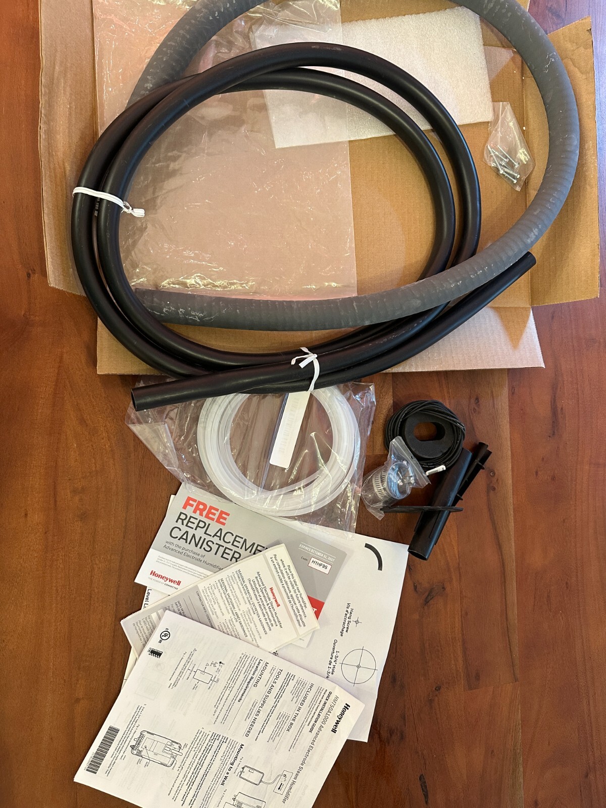 HONEYWELL HM750A1000 ELECTRODE STEAM HUMIDIFIER 120/240/60 11-22 GPD/1 202432