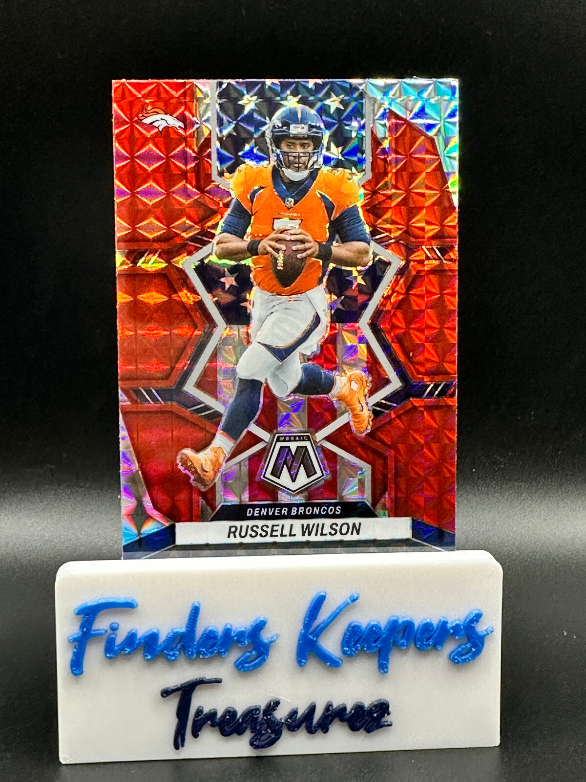 2022 RUSSELL WILSON  Panini Mosaic National Pride RED Prizm #257~BRONCOS