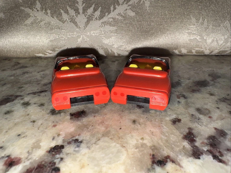 Lote de 2 autos deportivos Corvette rojos Hot Wheels 1995 años 90 de colección Foto 4 de 4