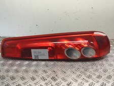 Rückleuchte rechts  Ford Fiesta V (JH, JD) Heckleuchte rechts 641565