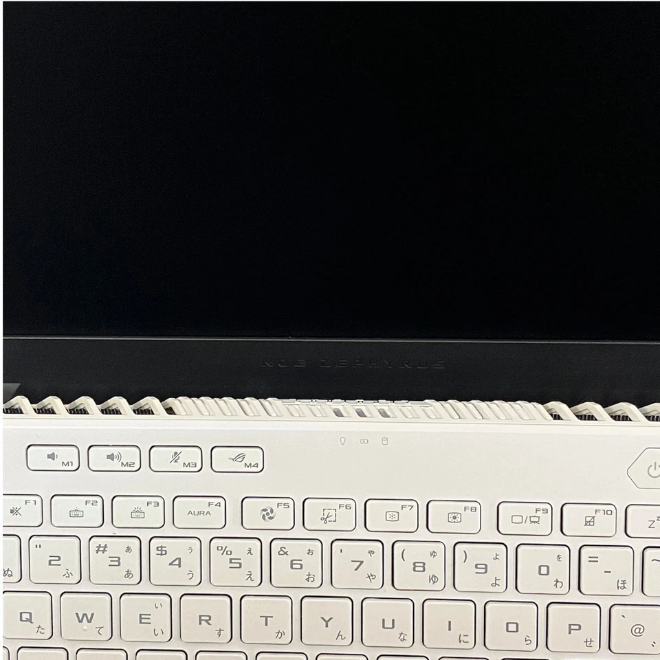 Portátil para juegos ASUS ROG Zephyrus G14 GA402RJ 16GB/SSD512GB/RX6700S usad... - Imagen 4 de 4