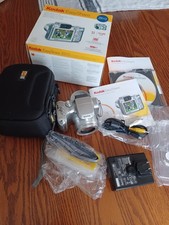 Kodak EasyShare Z612 Silver 12X Optical Zoom Digital Camera 6.1 Works Great