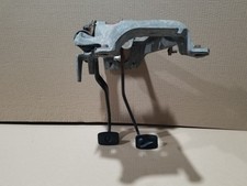 87-91 Ford Pickup Truck Bronco 5 Spd Clutch Pedal Assembly Manual Transmission