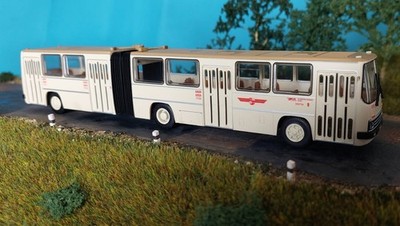 Brekina MCZ 03-410 B Ikarus 280.02 VEB NVK Zwickau beige ZS Zentralhaltestelle