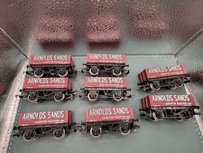 Hornby OO Gauge R097 Job Lot Of Arnold’s Sands 5 Plank Wagons VGC