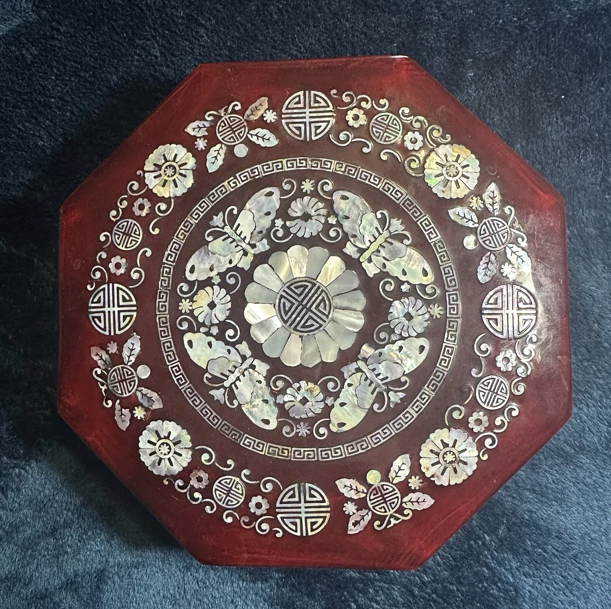 Japanese Lacquerware In Collectible Japanese Boxes (1900-Now) for