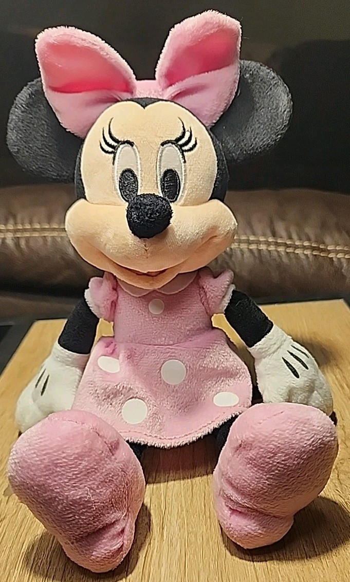 Disney Minnie Mouse 11