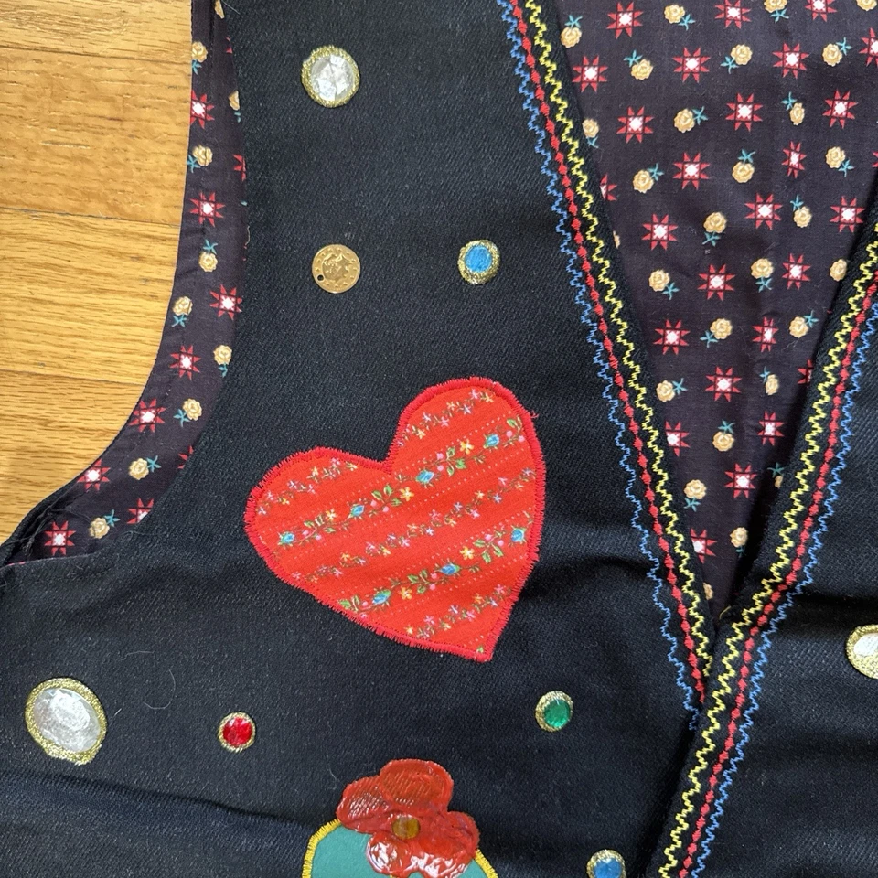Cottagecore de colección. Chaleco original cosido a mano Cactus Southwestern Hearts para mujer Foto 3 de 4