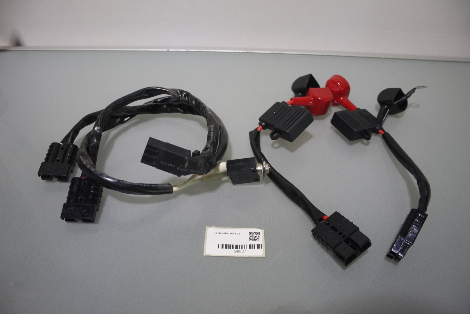 Arnés de cables de batería de vehículo eléctrico Dietz Cyrius