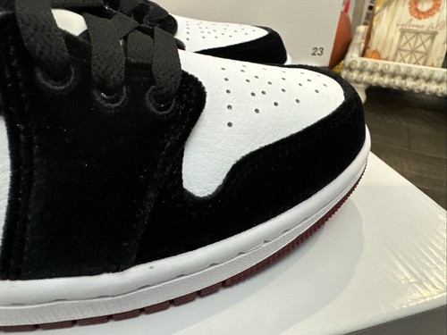 Size 10- Air Jordan 1 SE Low Velvet Black Toe Women’s Men’s Size 8.5 - Picture 13 of 21