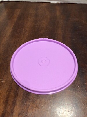 Tupperware Round Bowl Replacement  Lid 6793A-1 (5.5 Inch) Lavender Purple