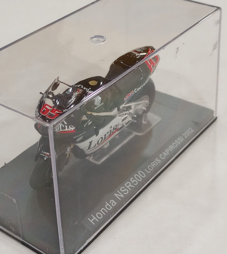 DeAgostini 1:24 Honda NSR500 Loris Capirossi 2002 Champion Bike Collection - Picture 2 of 5