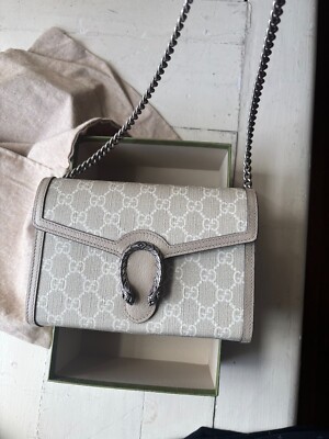 Dionysus Wallet on Chain - Beige and white GG Supreme canvas.