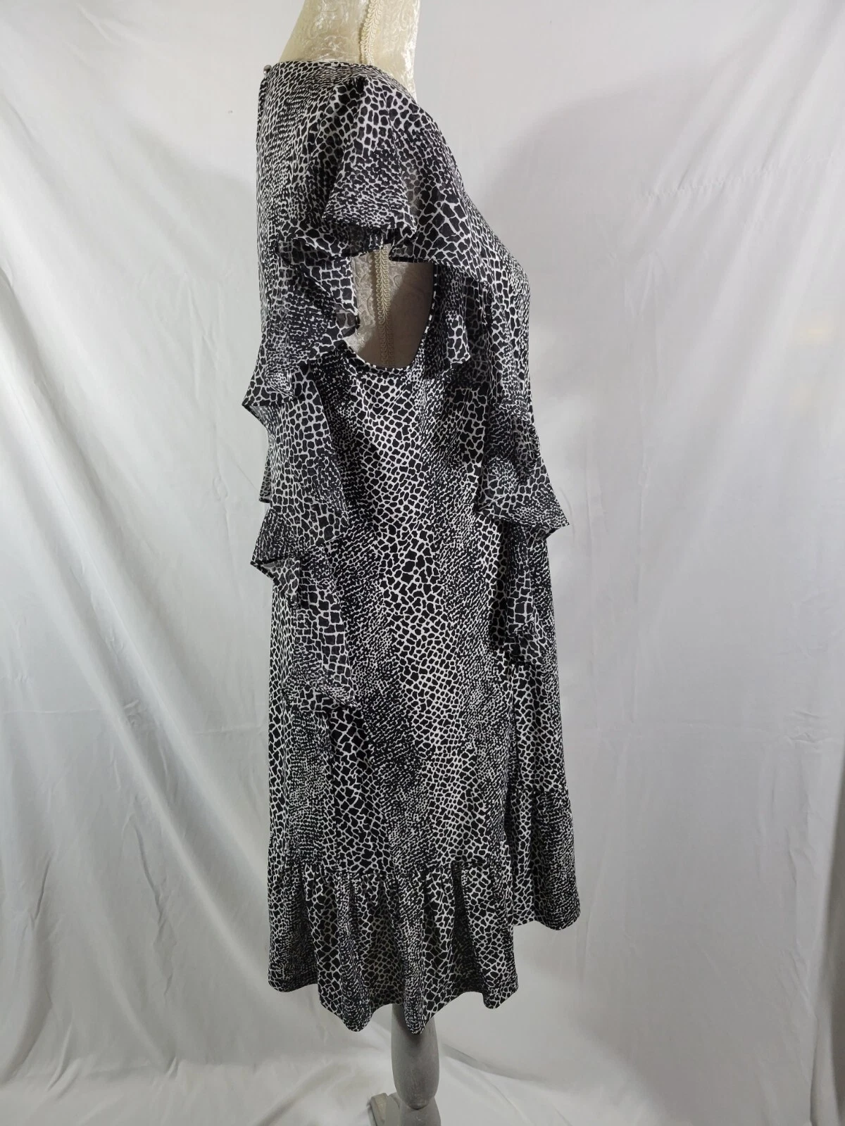 Abito Michael Kors Corto Bianco & Nero Taglie disponibili: L NWT MS08ZMJECZ