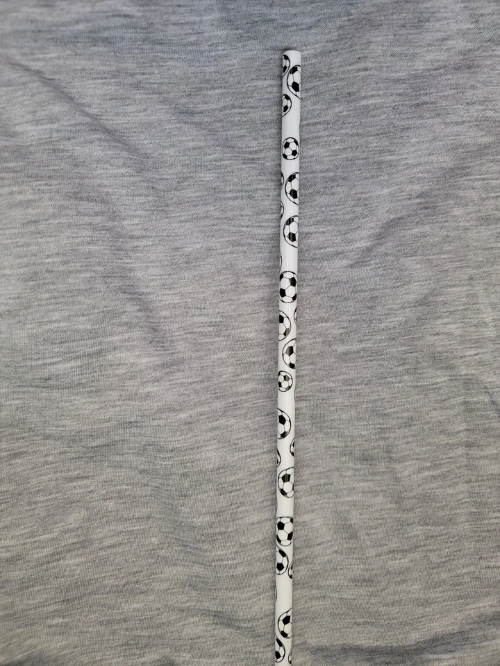 Pajitas de diseño deportivo reutilizables de 2 piezas, baloncesto, béisbol, fútbol, softbol, fútbol Foto 3 de 4