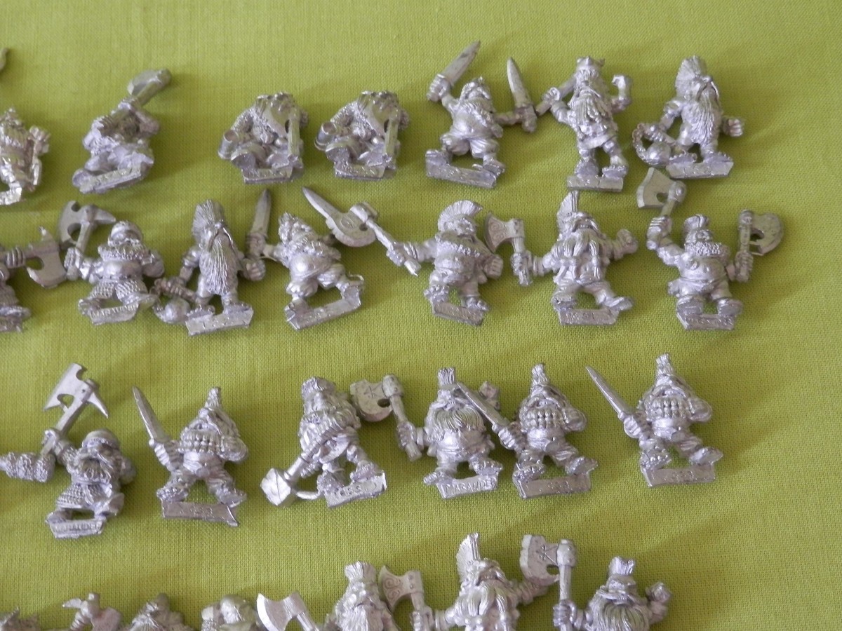 Warhammer Vintage – Boîte Oop Dwarfs – Collection Figurines Nains Ancienne Version