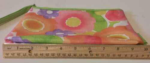 Clinique "Makeup Printed" Cosmetic Makeup Travel Bag - Picture 5 of 7