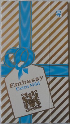 Vintage Embassy extra milde Weihnachtshülle für 40 Zigaretten 60er/70er Jahre