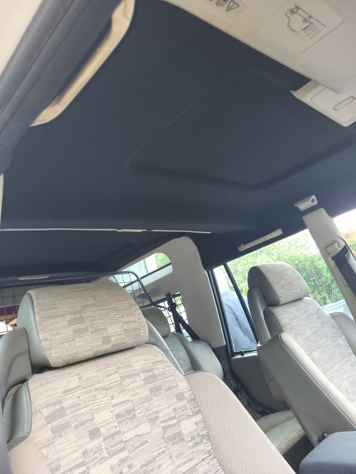 Top 51+ images land rover discovery 2 headliner material In
