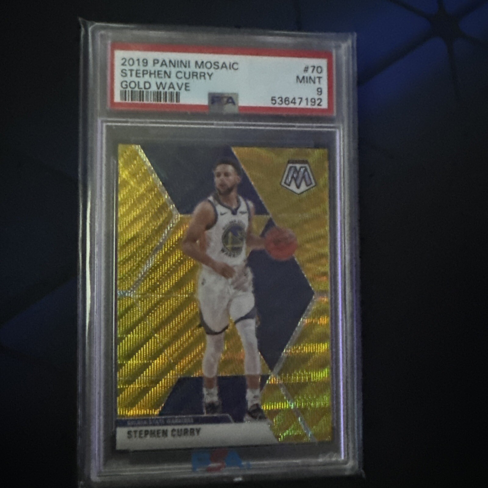 2019-20 Panini Mosaic Stephen Curry Gold Wave Prizm SP #70 PSA 9 MINT Warriors
