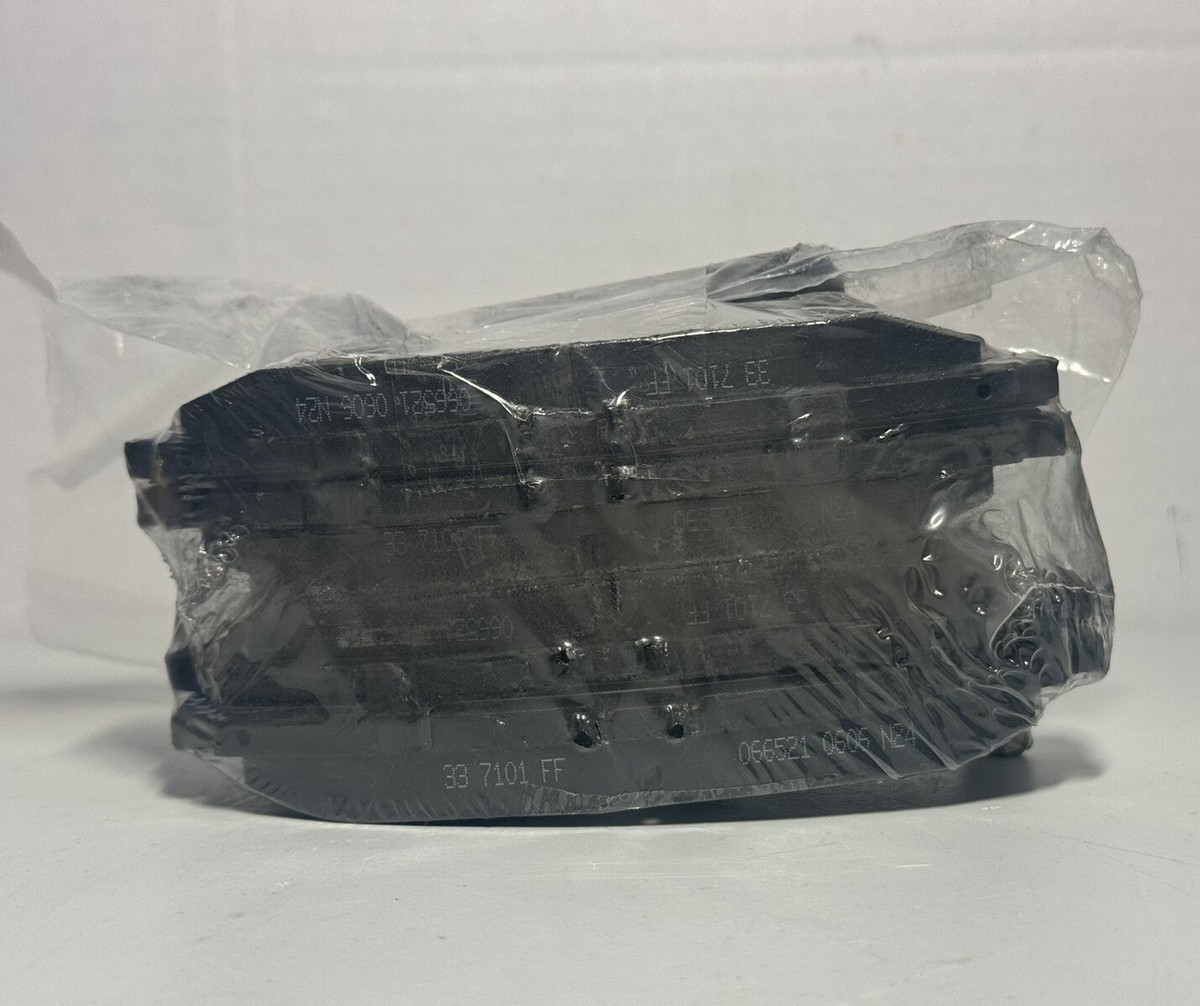 Premium Disc Brake Pad Set 33 7101 FF 066521 0606 N24 | eBay
