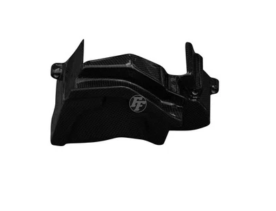 Cache pignon Carbone pour Yamaha YZF-R1 2007-2008 - Photo 1/3