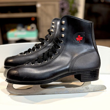 Vintage Men s Black Leather Ice Skates Size 10