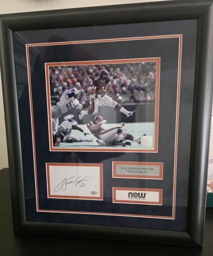 WALTER PAYTON SIGNED AUTOGRAPHED WITH 8X10 PHOTO FRAMED CHICAGO BEARS ...