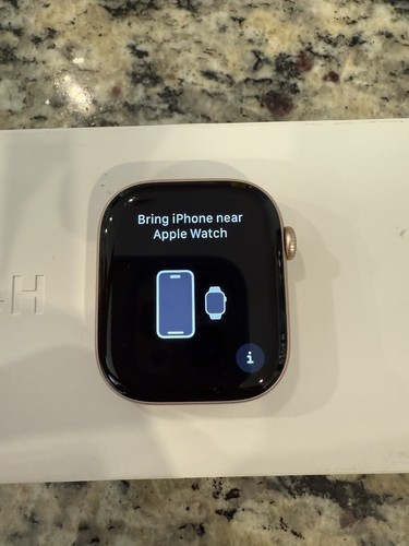 Apple Watch Series 10 46 mm GPS, or rose - Photo 6 sur 6