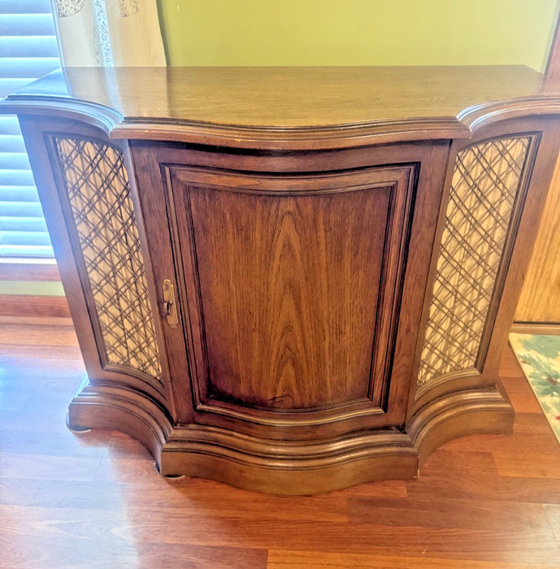 vintage magnavox stereo console MODEL PE6510PE51