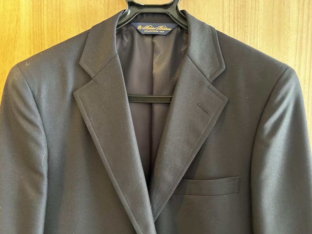 Limited Edition Brooks Brothers Navy Blazer for Men - Slim Fit image 4