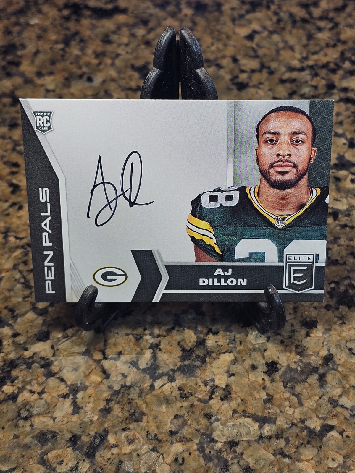 2020 Donruss Elite AJ Dillon Pen Pals RC Rookie Auto #PP24 Packers