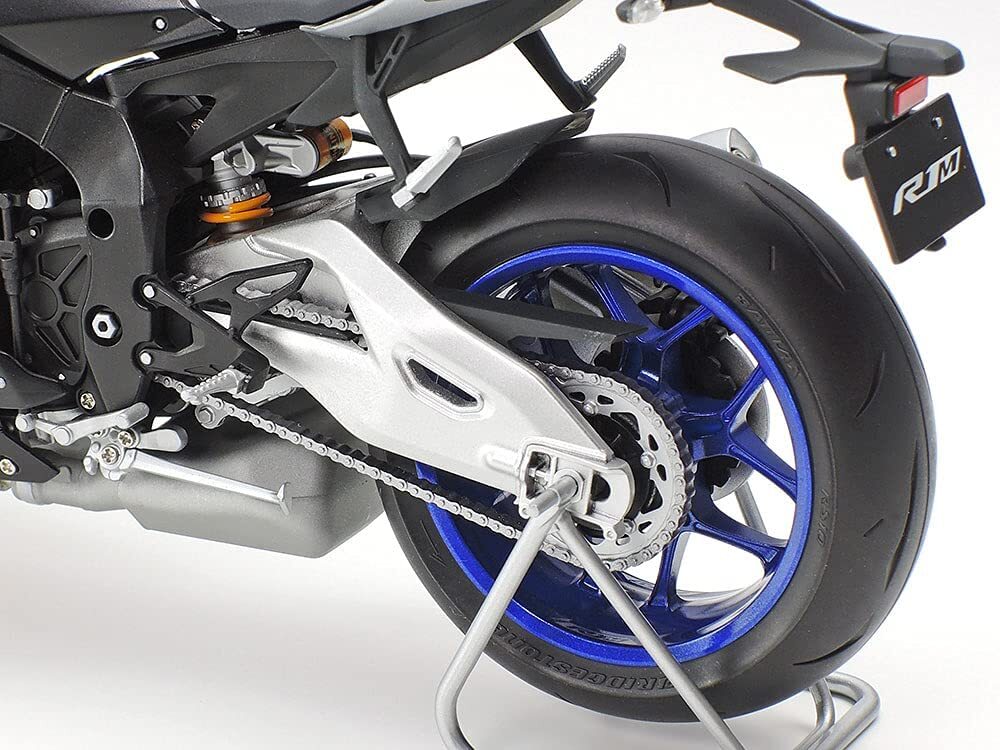 TAMIYA エンジン 青色 MADE IN JAPAN 71vtu2XqTxL._UF350,350_QL50_.jpg