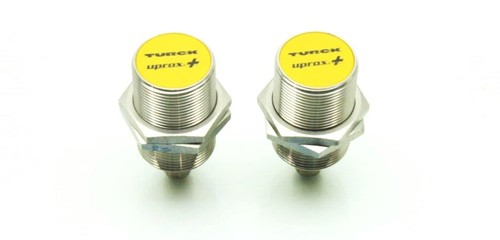 Lot of 2 Turck Uprox + Bi15U-EM30-AP6X-H1141 Inductive Proximity Sensors
