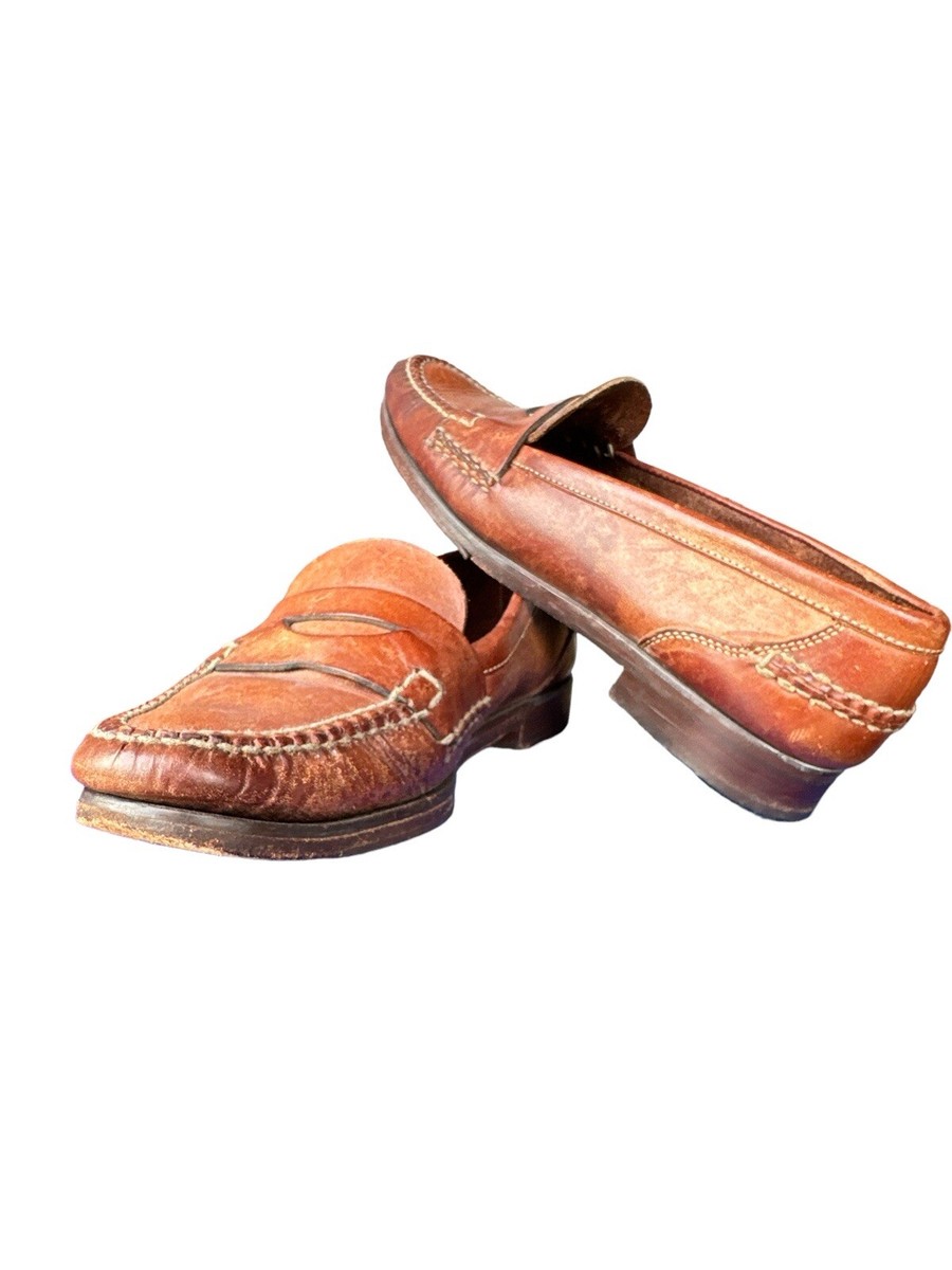 Cole Haan Men display picture 1