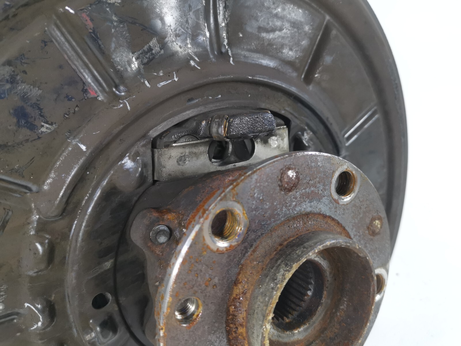 14-19 MASERATI QUATTROPORTE S Q4 REAR RIGHT PASSENGER SIDE SPINDLE KNUCKLE HUB