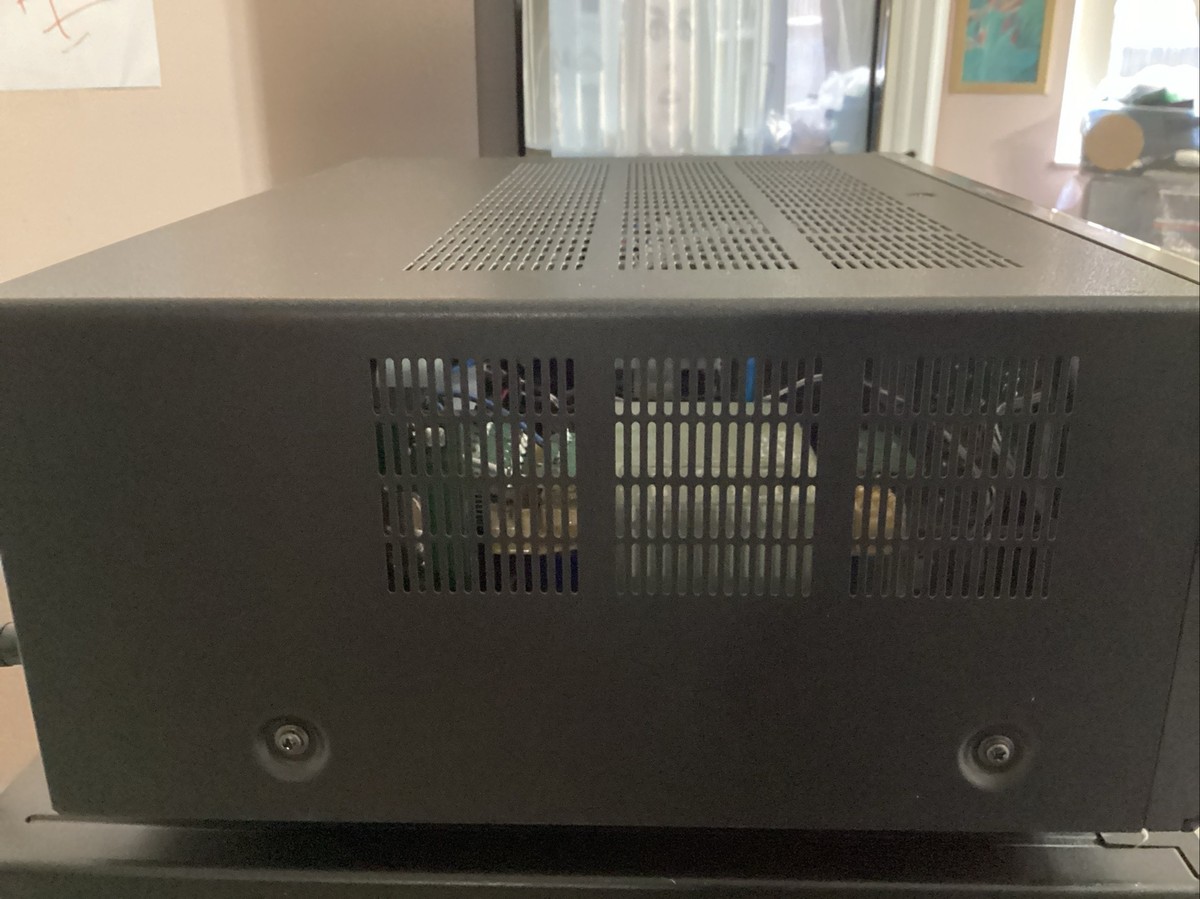 Yamaha RX-A720 Aventage 7.2 Channel AV Receiver Bundle With Remote