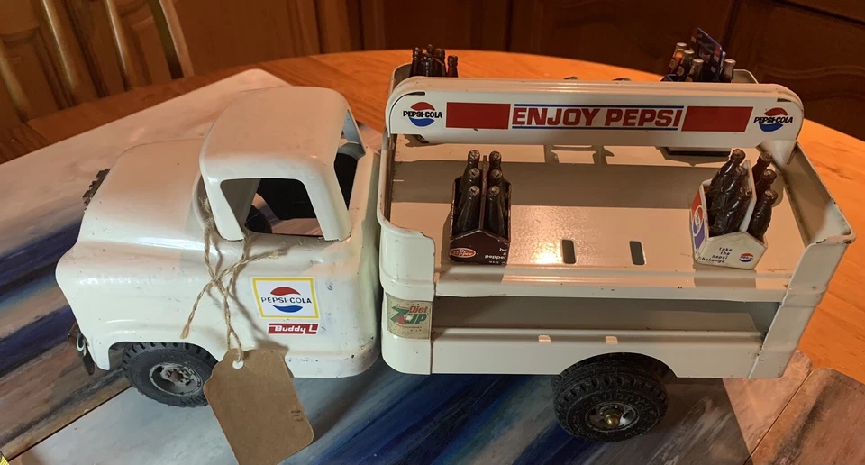 Игрушка грузовик доставки Buddy L прессованная сталь Pepsi Cola GMC 1950-е 15 дюймов 38 см - Изображение 4 из 4