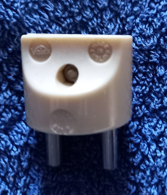 Vintage Volex und Clix 2 Bakelit Rundstiftadapter
